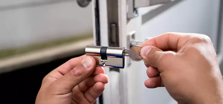 Emergency Locksmith for House Delano